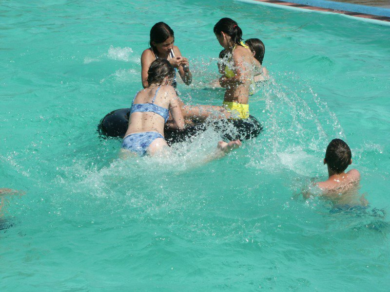 mb040730036.jpg